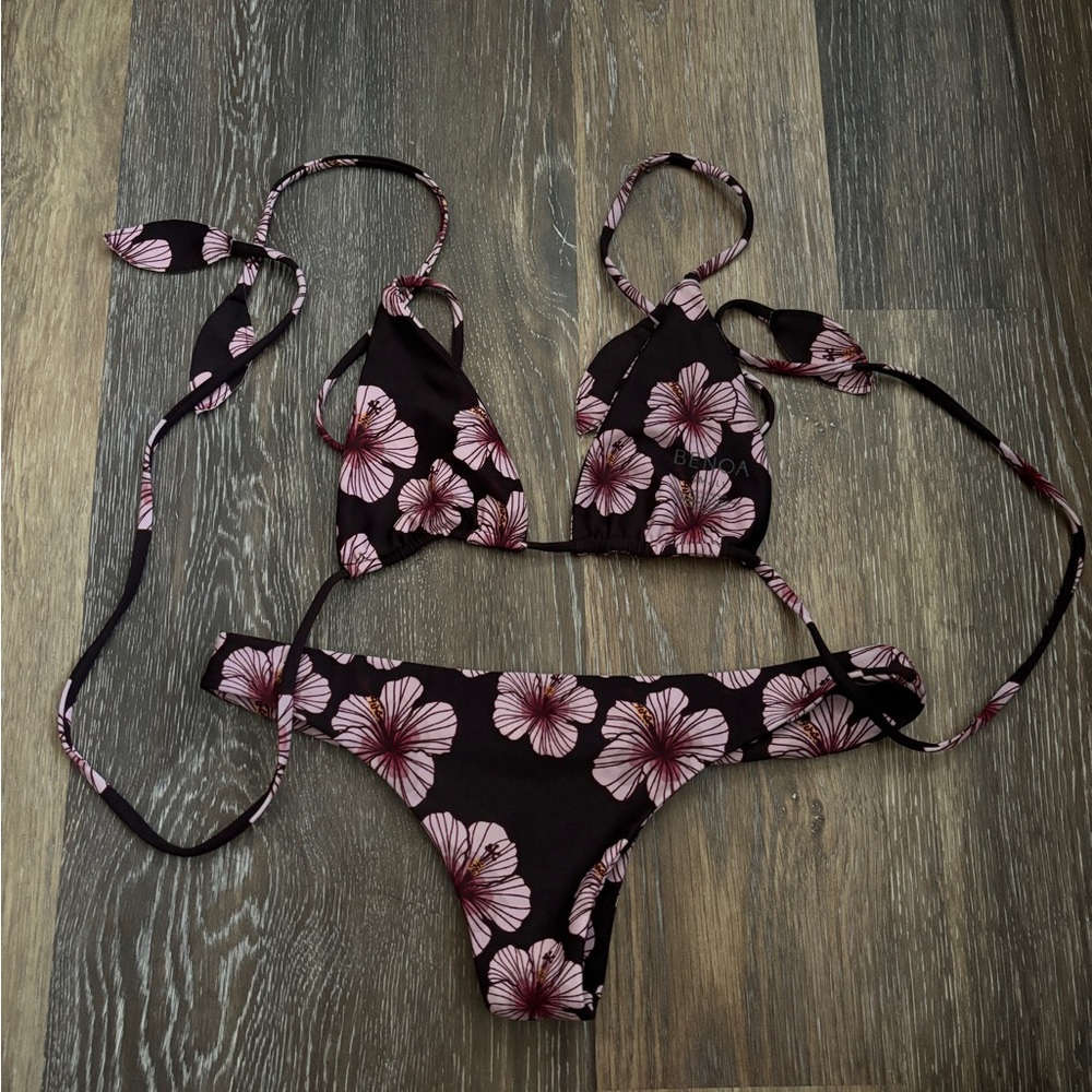 Benoa outrigger bikini